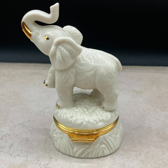 Lenox Other - Lenox Treasures Good Luck Elephant Trinket Box 24 ct Gold Trim